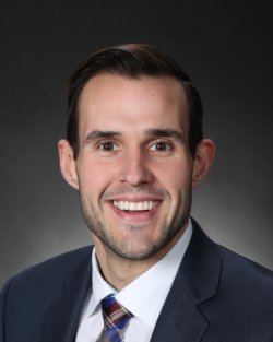 Headshot Image for Douglas Manhart